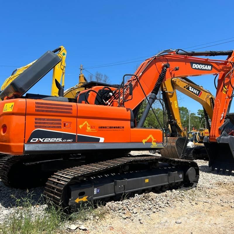 Doosan DX225-9C Gravemaskiner på larvebånd
