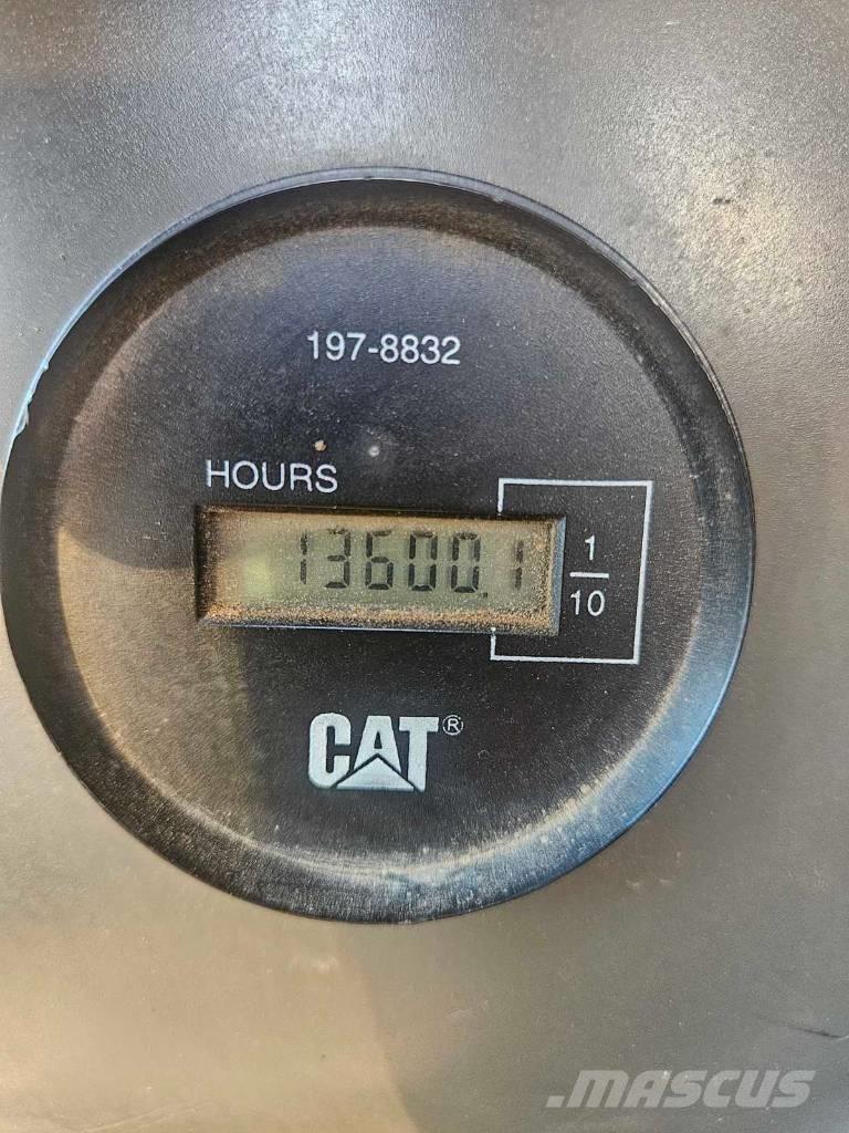 CAT M 316 D Gravemaskiner på hjul