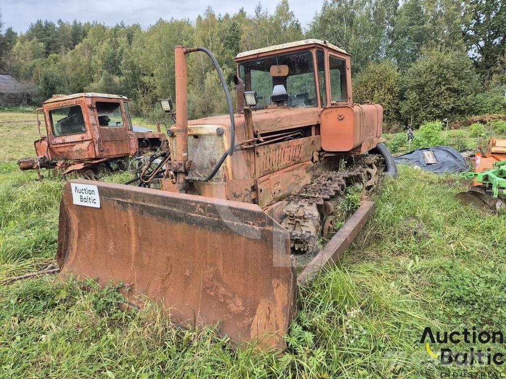  Onbekend DT-75 Bulldozer på larvebånd