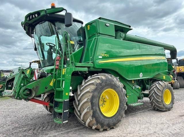 John Deere T 670 i Mejetærskere