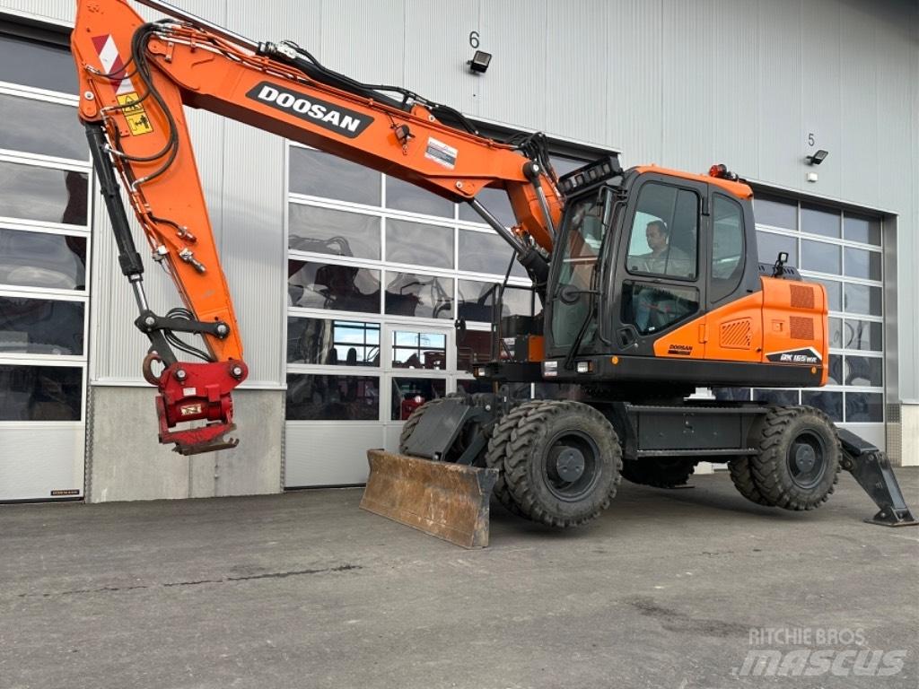 Develon DX165WR-7 Gravemaskiner på hjul