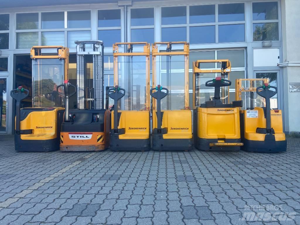 Jungheinrich EJC 110 Selvkørende stablere