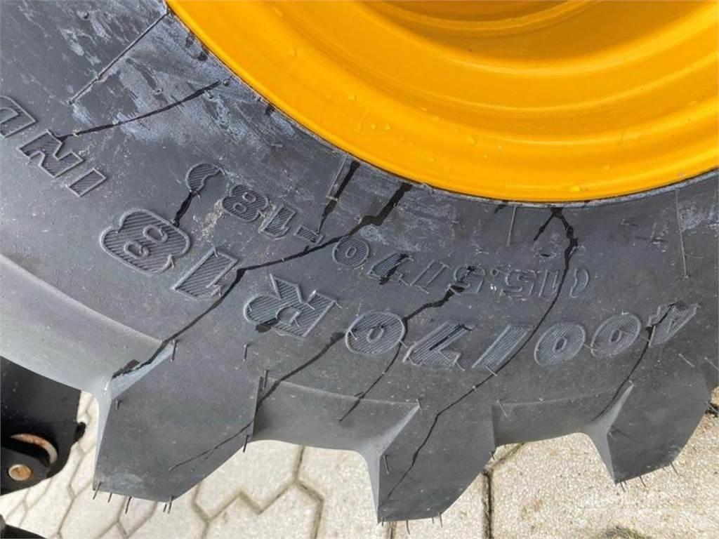 JCB 407 Læssemaskiner på hjul