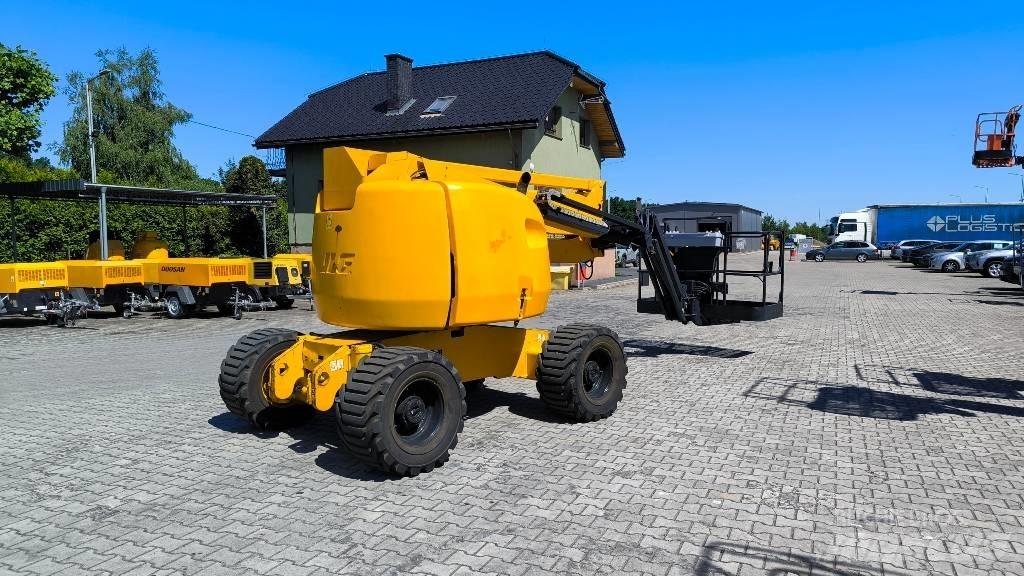 JLG 450 AJ Bomlifte med knækarm