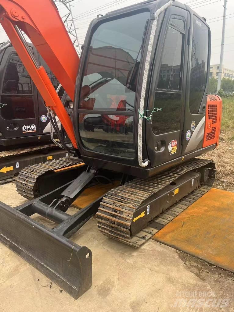 Hitachi ZX 60 Minigravemaskiner