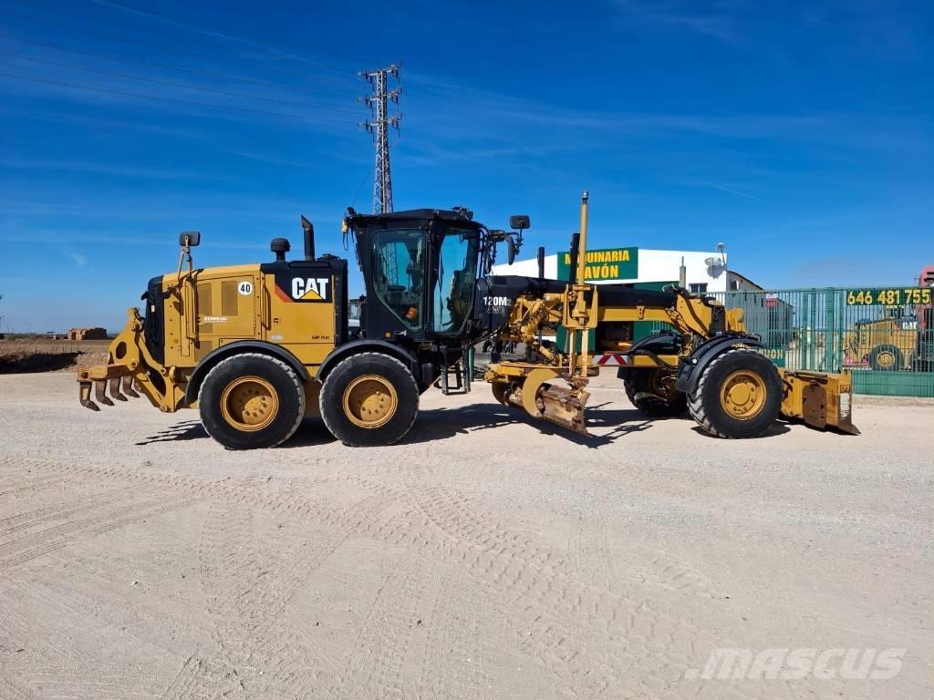 CAT 120 M 2 AWD Vejhøvle / Gradere