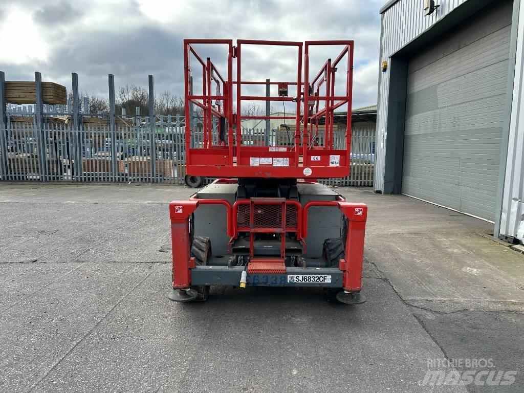SkyJack SJ 6832 Saxlifte