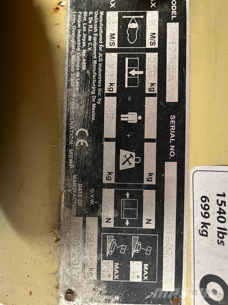 JLG 1230 ES Søjlelifte