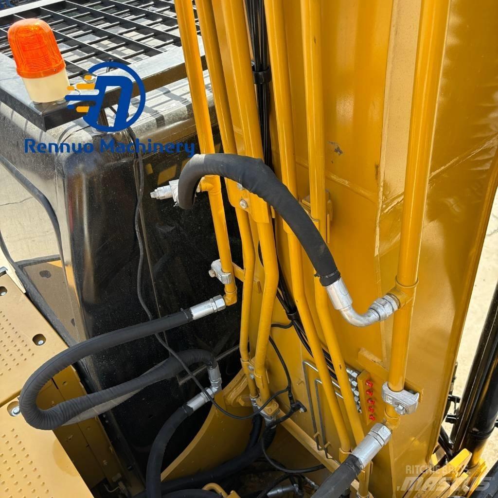 CAT 320DL Gravemaskiner på larvebånd