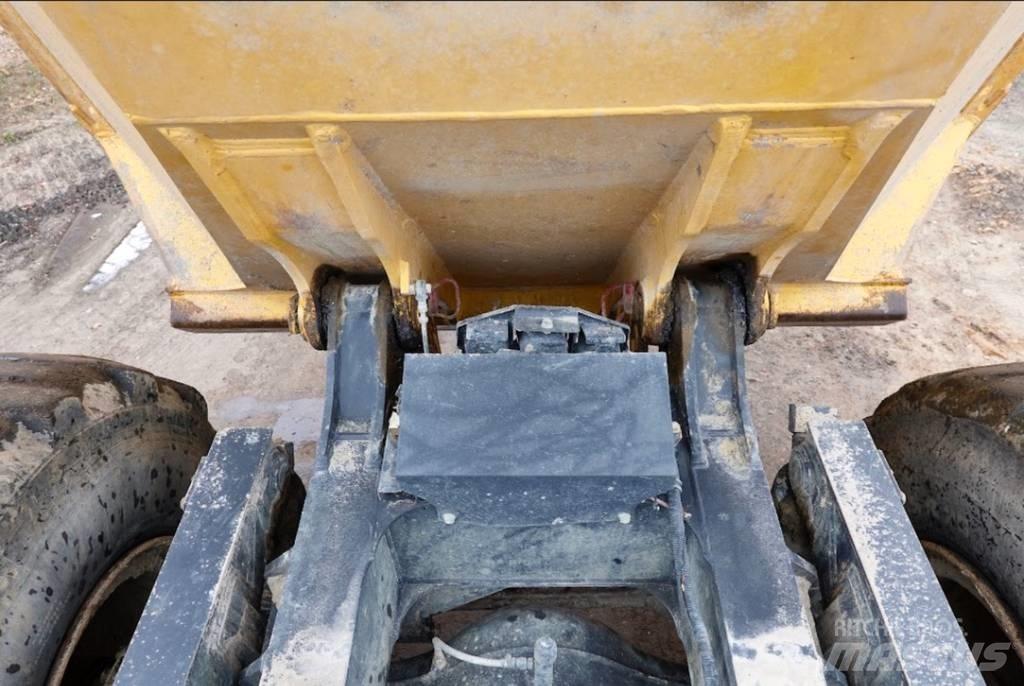 Komatsu HM300-5 Terrængående lastbiler