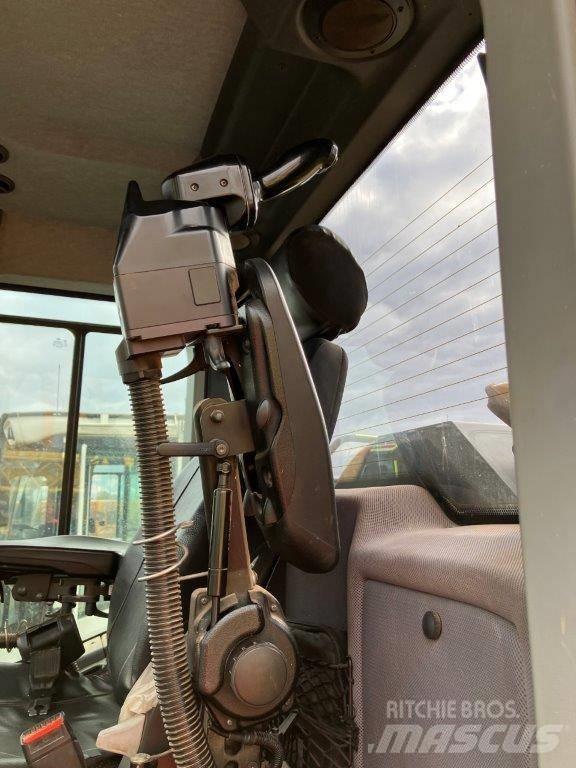 Liebherr L 566 Læssemaskiner på hjul