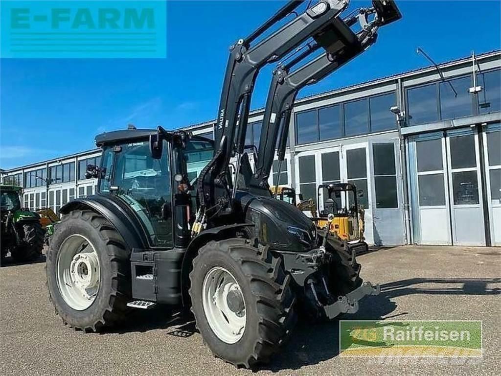 Valtra g135v 1b9 Traktorer