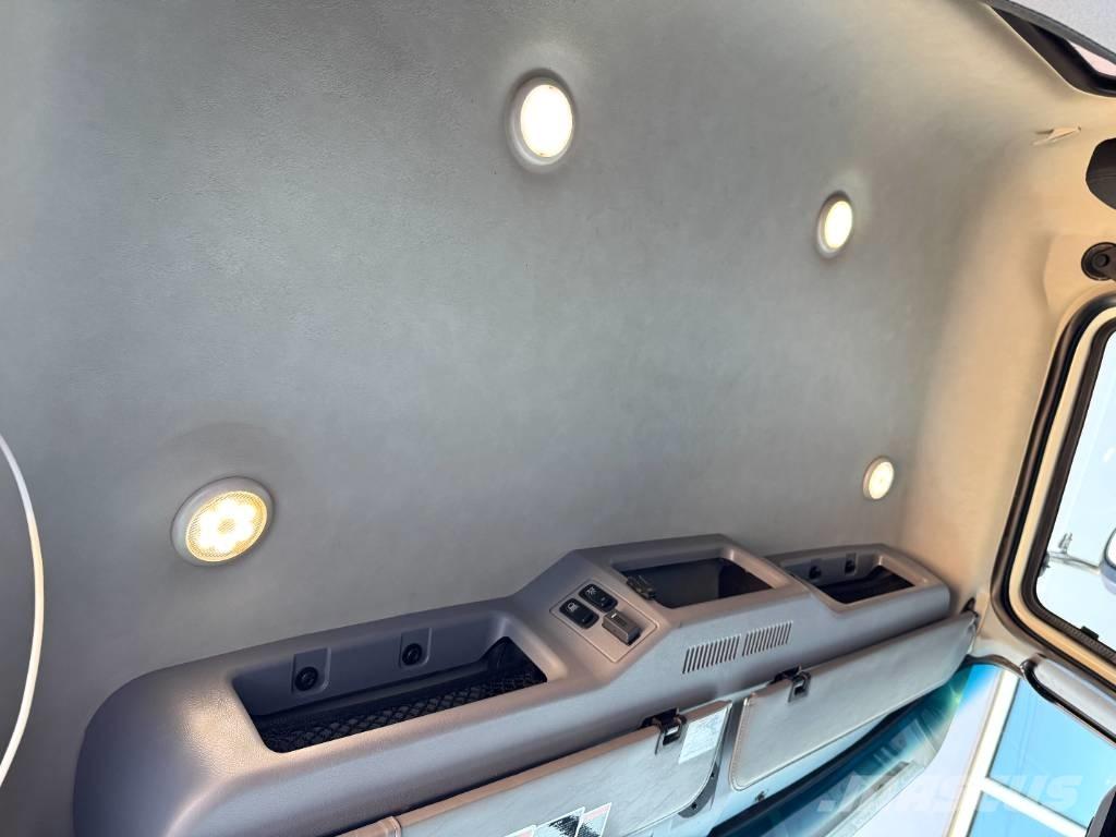 Mack Granite Lastbiler med tip