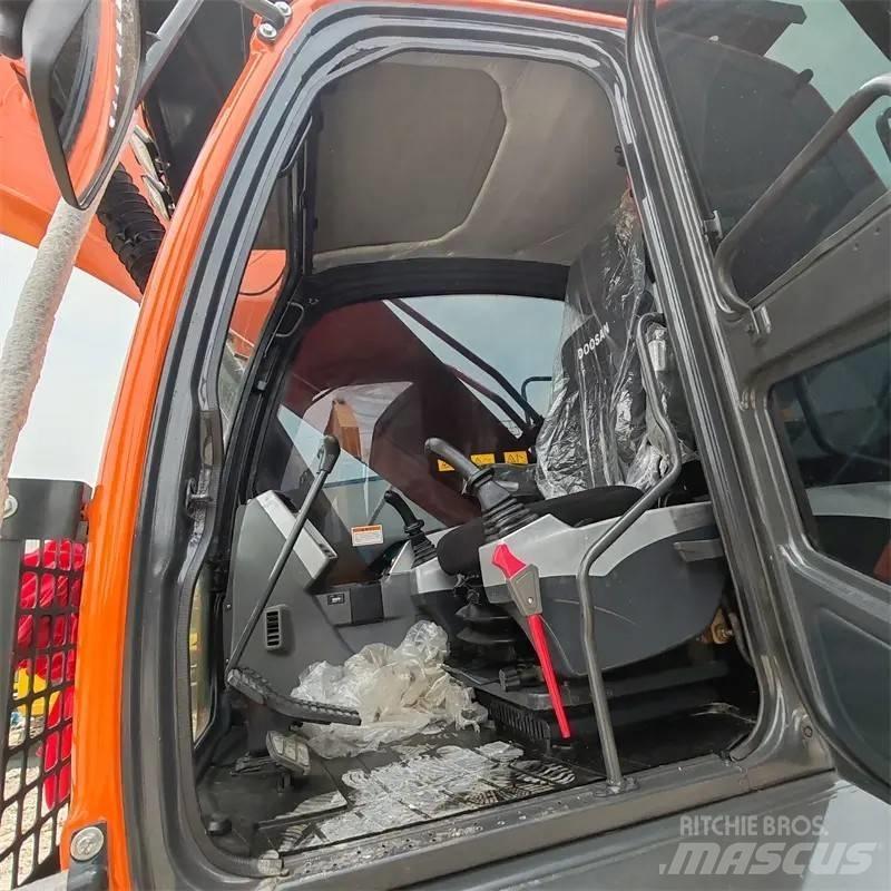 Doosan DX 300 LC Minigravemaskiner