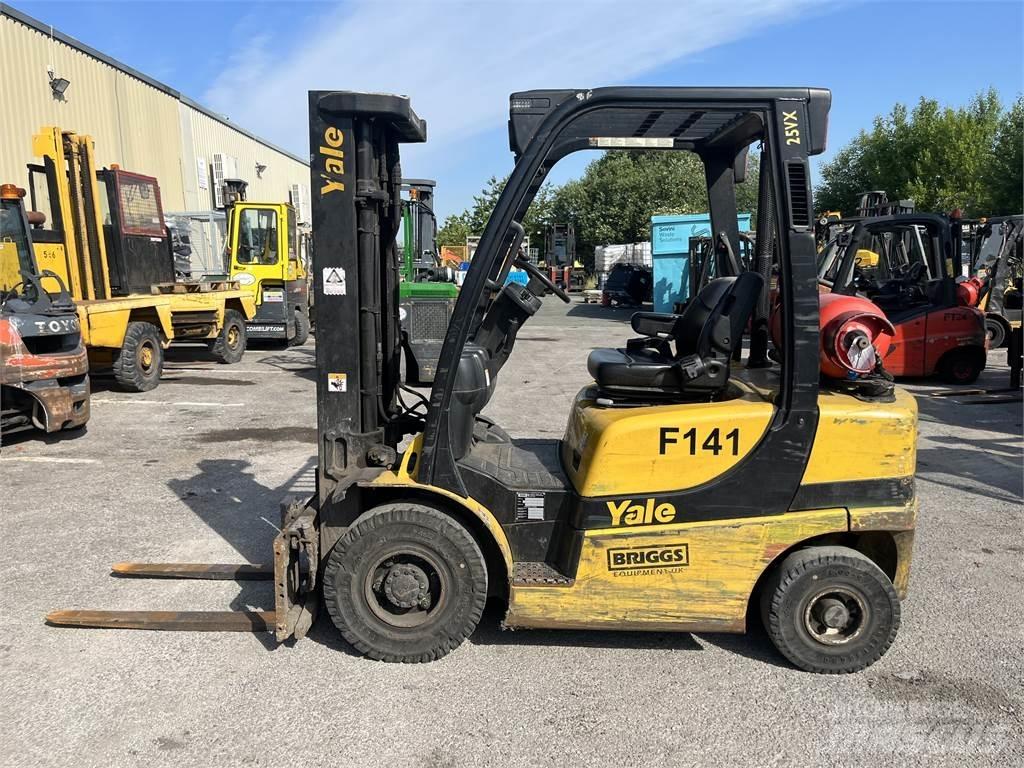 Yale GLP25VX LPG gaffeltrucks