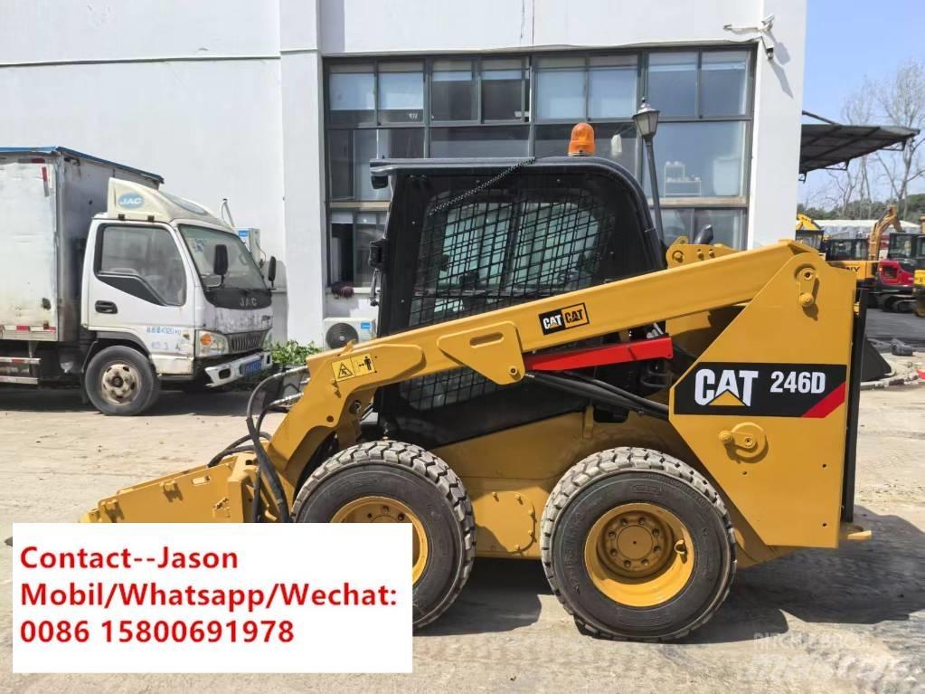 CAT 246 D Minilæsser - skridstyret