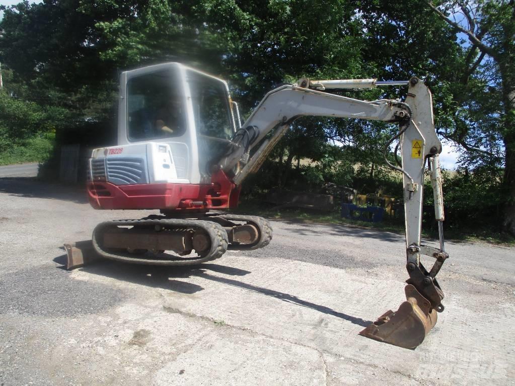 Takeuchi TB 228 Minigravemaskiner