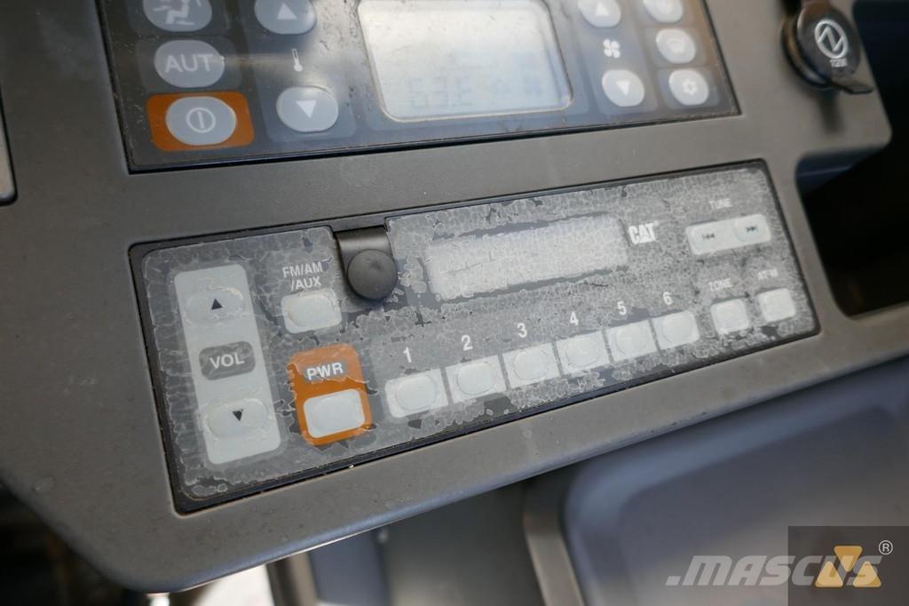 CAT 335F LCR Gravemaskiner på larvebånd