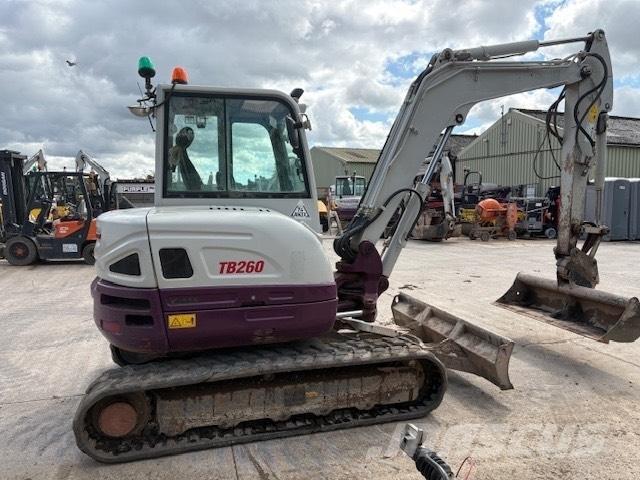 Takeuchi TB 260 Minigravemaskiner