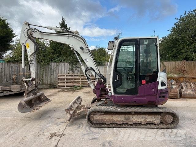 Takeuchi TB 260 Minigravemaskiner