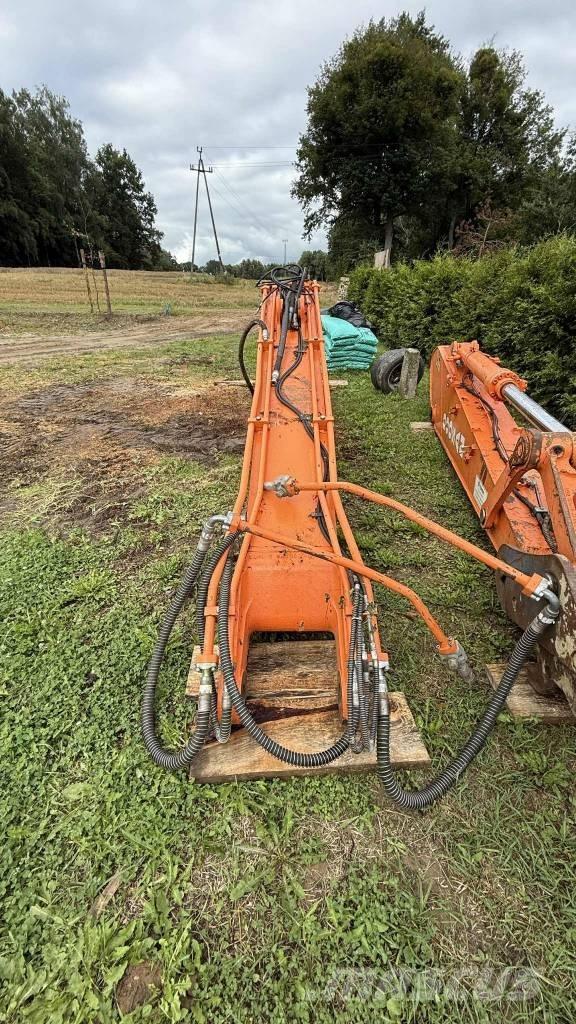 Doosan DX 225 Gravemaskiner på larvebånd