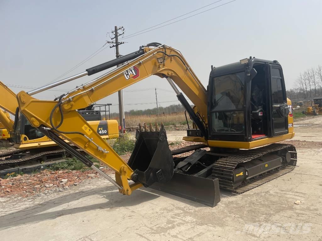 CAT 307E2 Midi-gravemaskiner 7t - 12t
