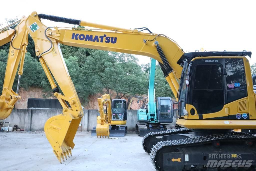 Komatsu PC 210-8 Gravemaskiner på larvebånd