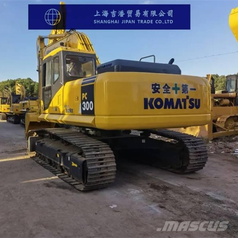 Komatsu PC 300 Gravemaskiner på larvebånd