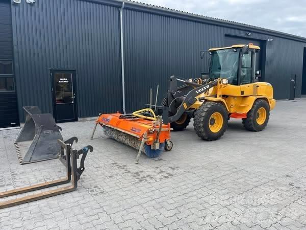 Volvo L 30 G Læssemaskiner på hjul