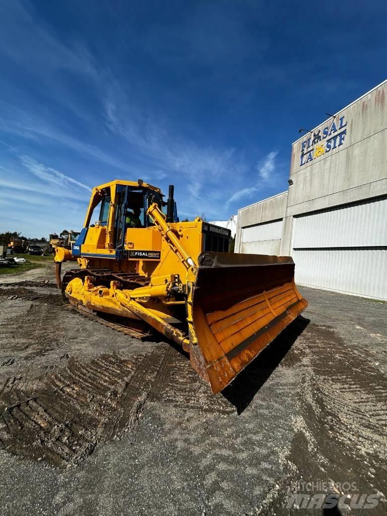 Komatsu D 85 A-21 Bulldozer på larvebånd