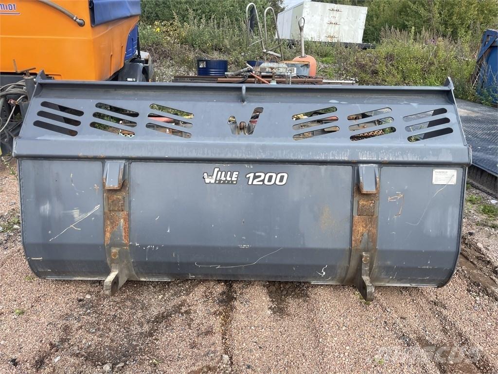  Vilakone Lumikauha Kompakttraktor tilbehør