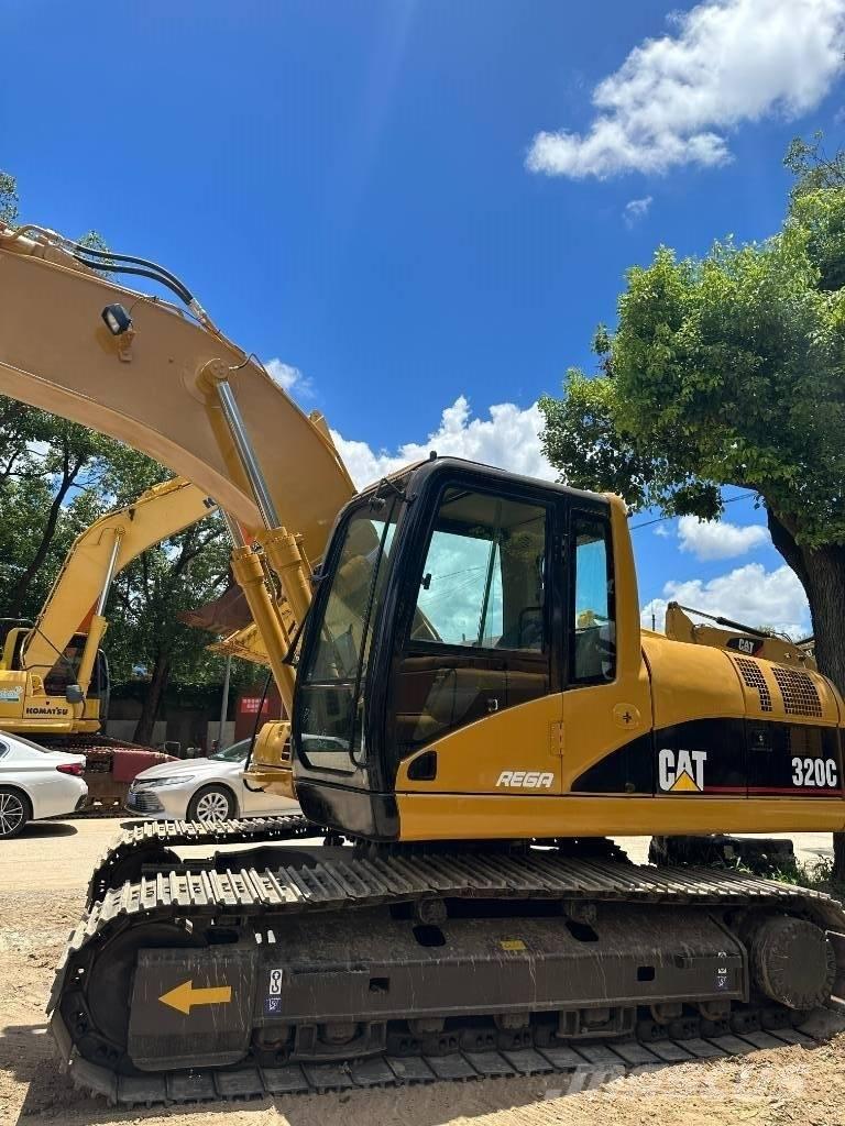 CAT 320C Midi-gravemaskiner 7t - 12t