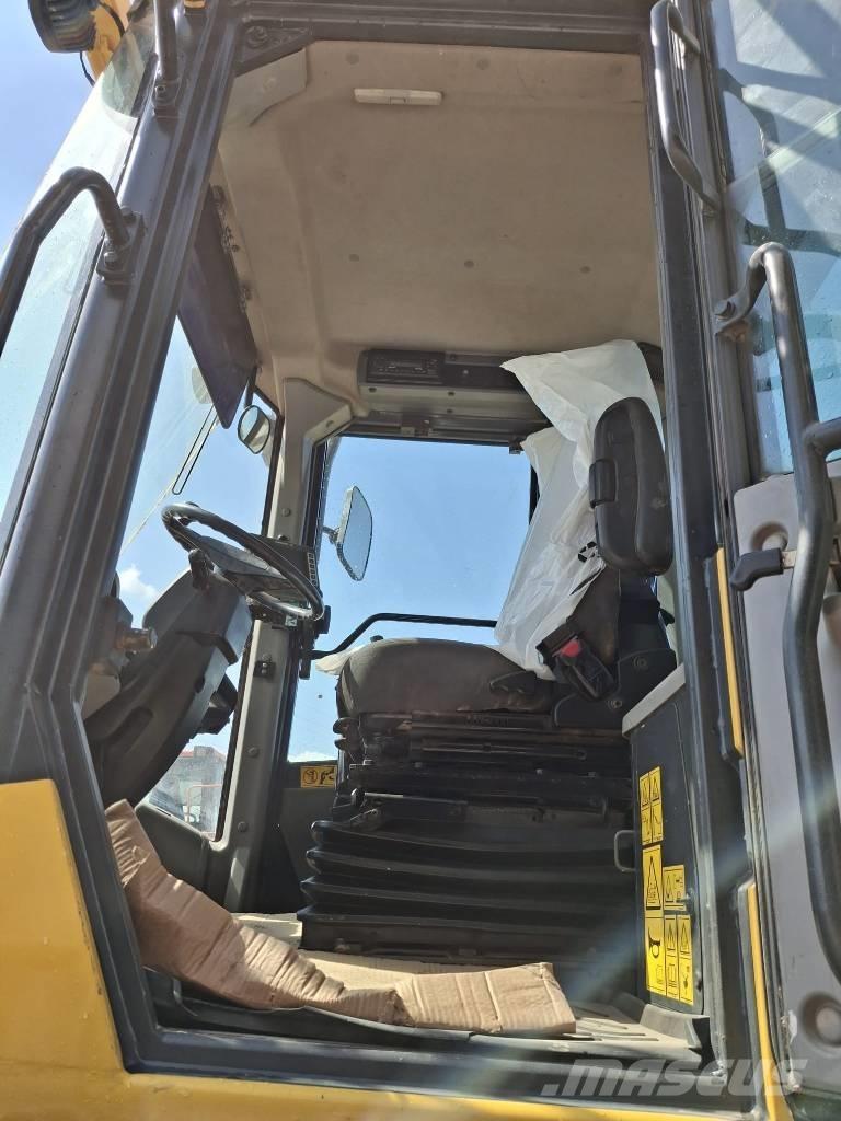 Komatsu WA 380-8 Minilæsser - knækstyret