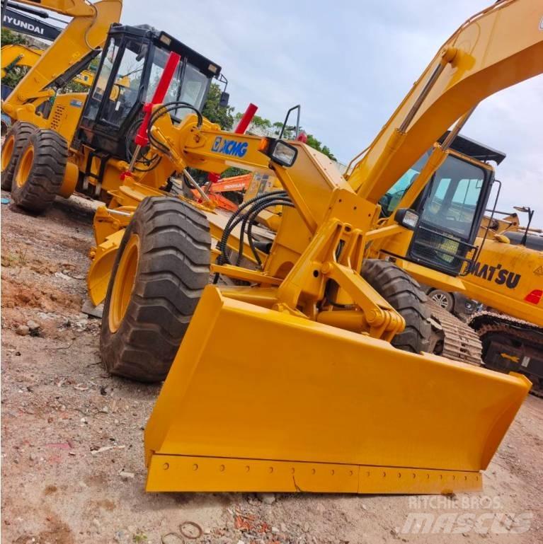 XCMG GR 215 Vejhøvle / Gradere