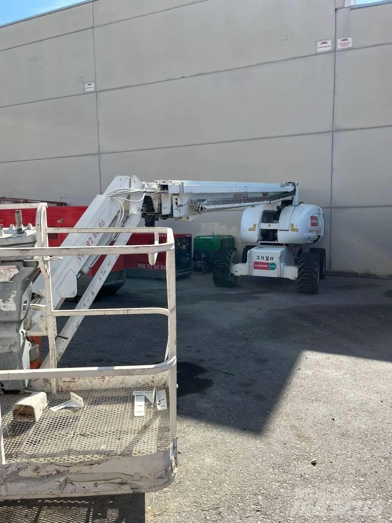 JLG 860 SJ Teleskoplifte