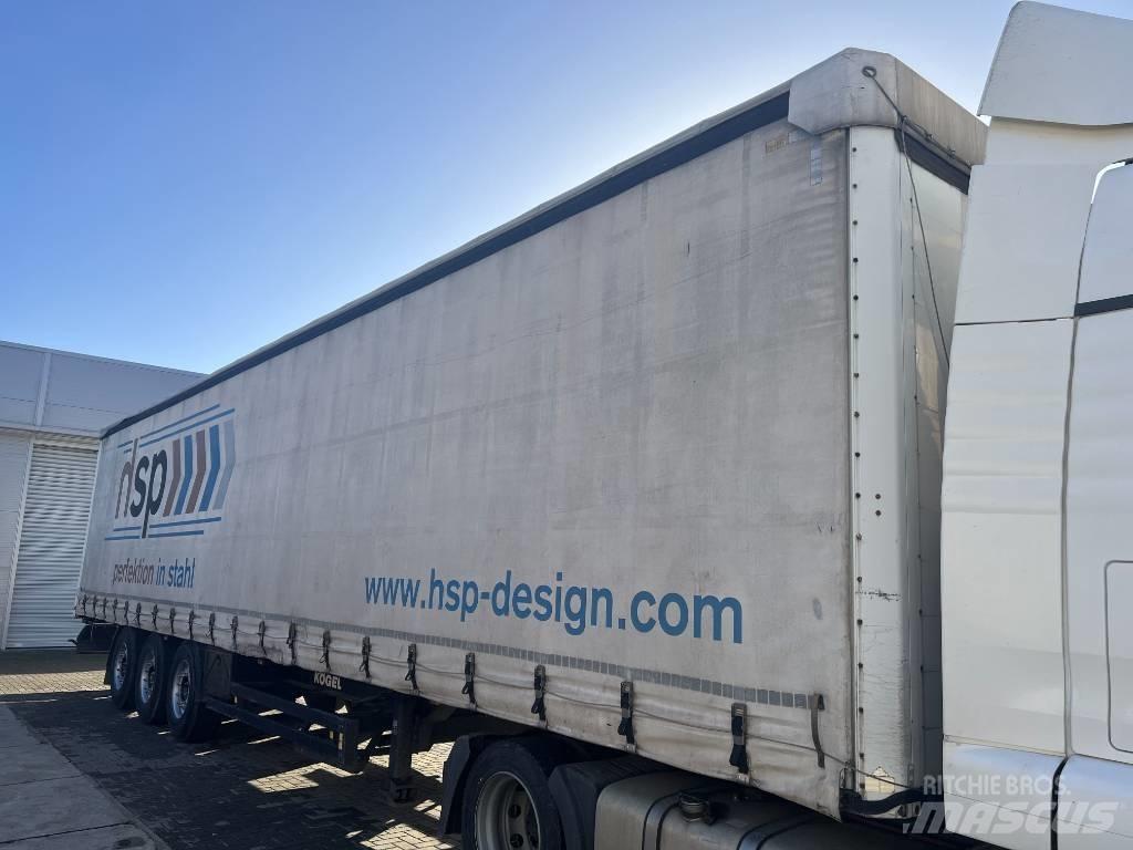 Kögel SNCO 24 Semi-trailer med Gardinsider
