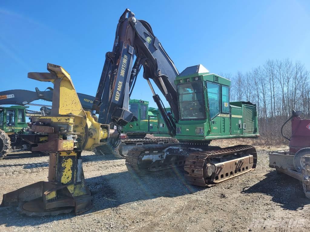 John Deere 853 Fældebunkelæggere