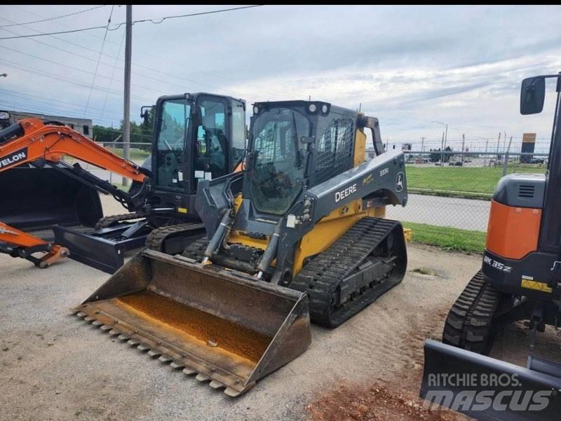 John Deere 333G Minilæsser - skridstyret
