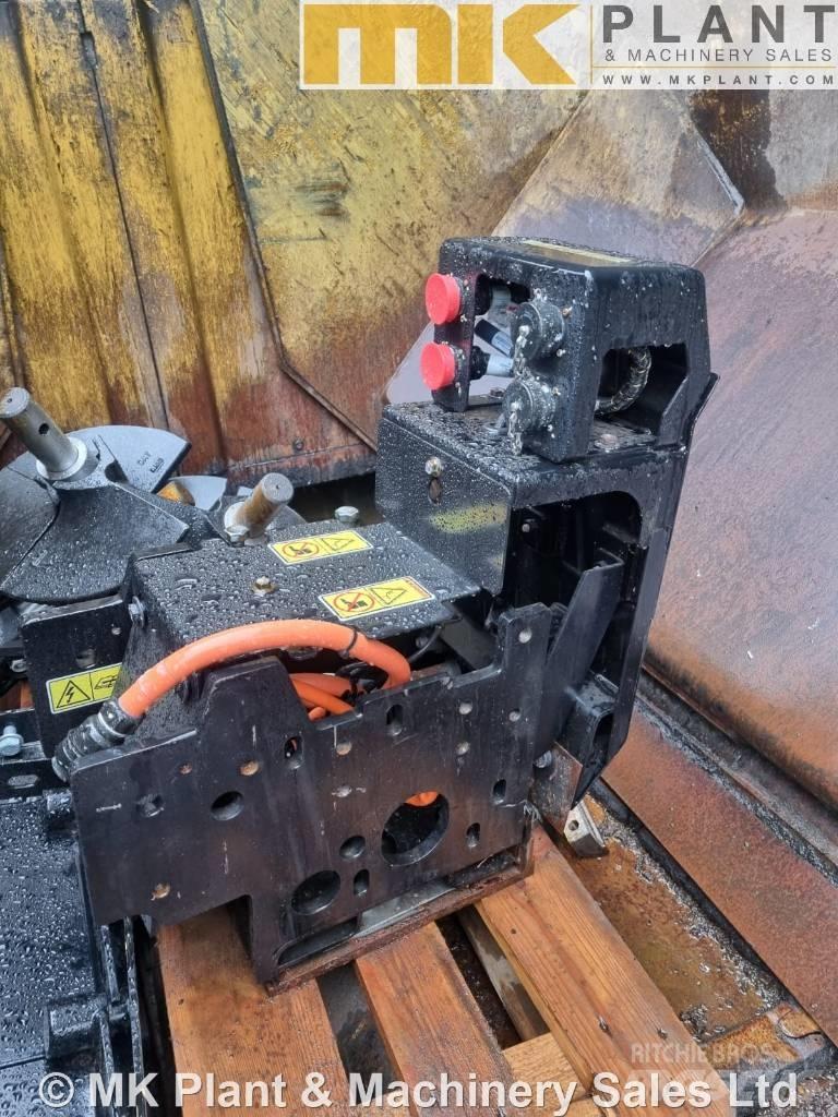 CAT AP 500 F Asfaltudlæggere