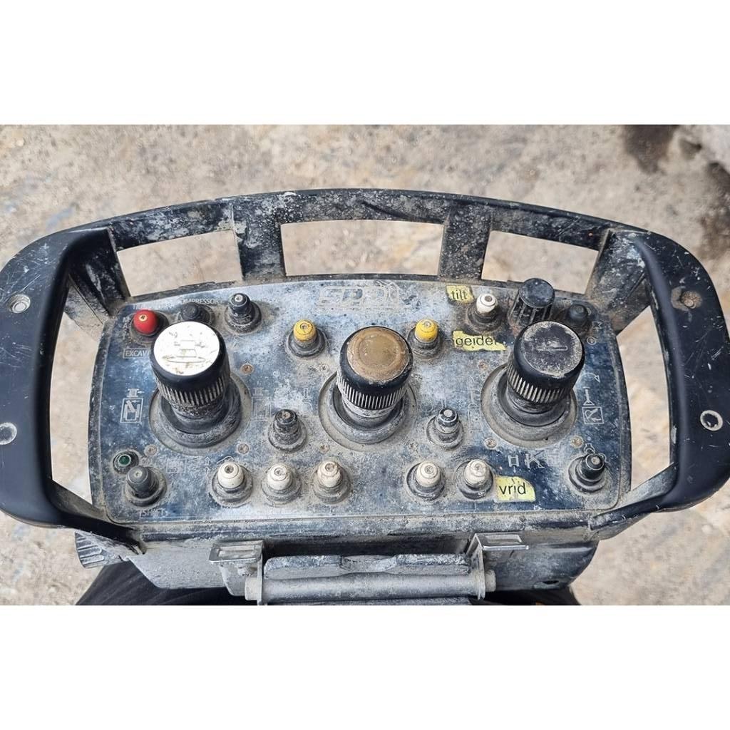 Volvo EC300 DT145 Pæle- og rammemaskiner