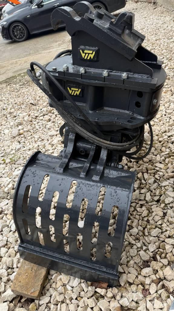 Develon DX 57 W-7 Gravemaskiner på hjul