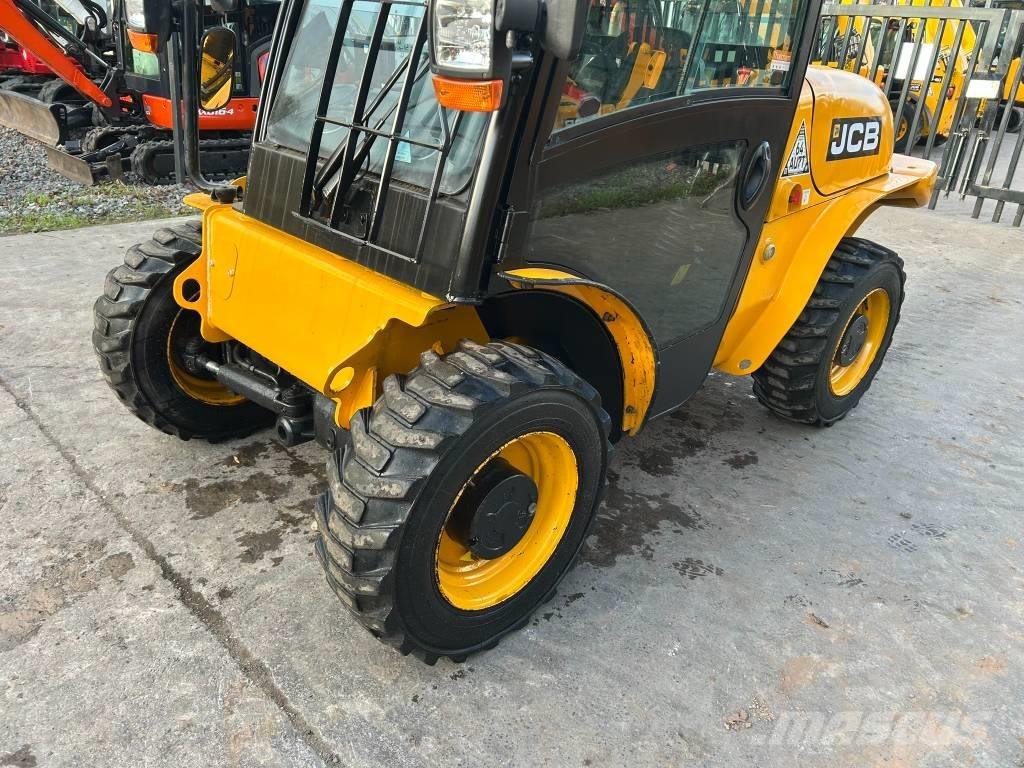 JCB 520-40 Teleskoplæssere