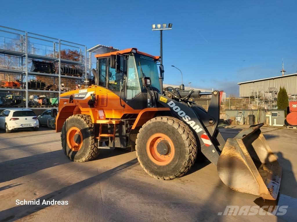 Doosan DL 200-5 Læssemaskiner på hjul