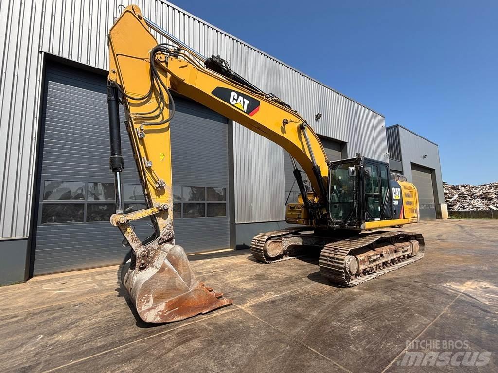 CAT 330FL Special gravemaskiner