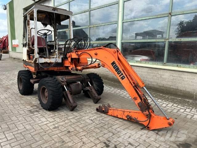 Kubota KH 16- W Gravemaskiner på hjul