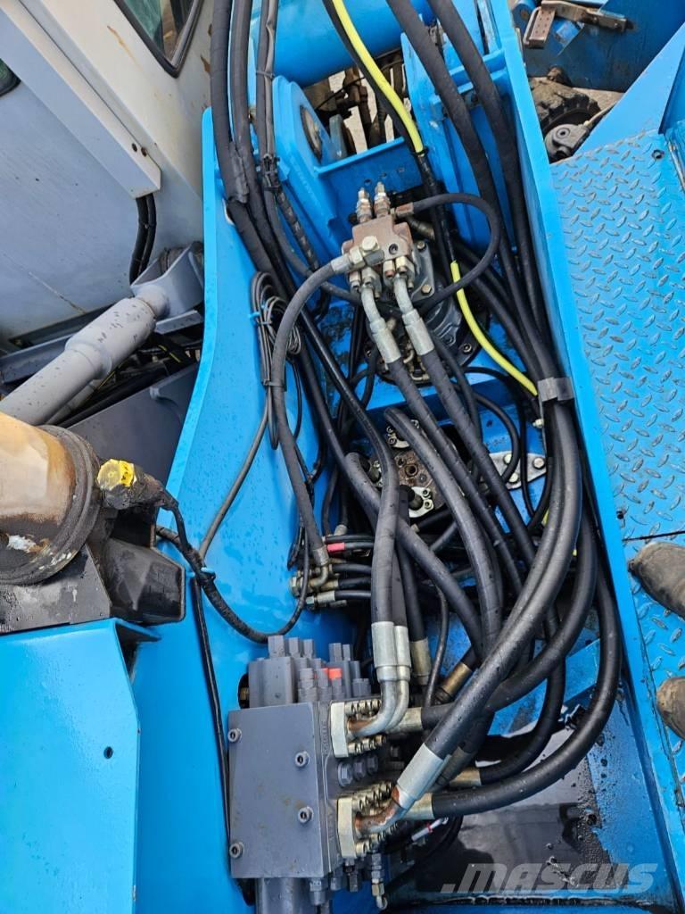 Fuchs MHL 320 D Materialehåndteringsmaskiner