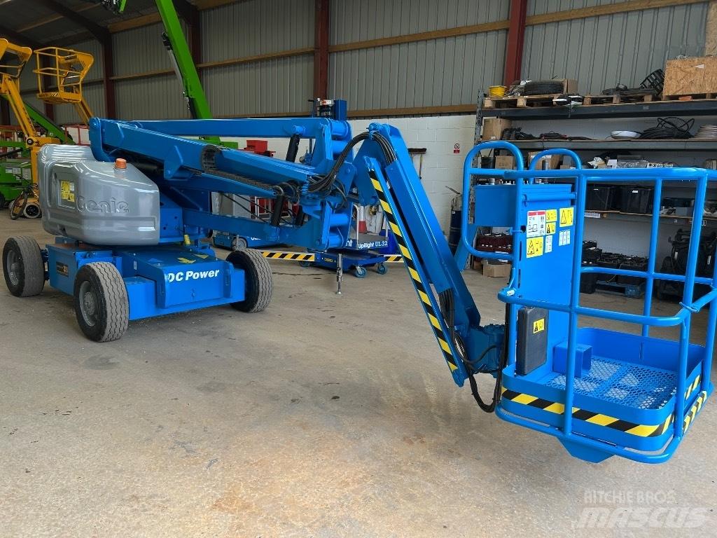 Genie Z45/35J DC Bomlifte med knækarm