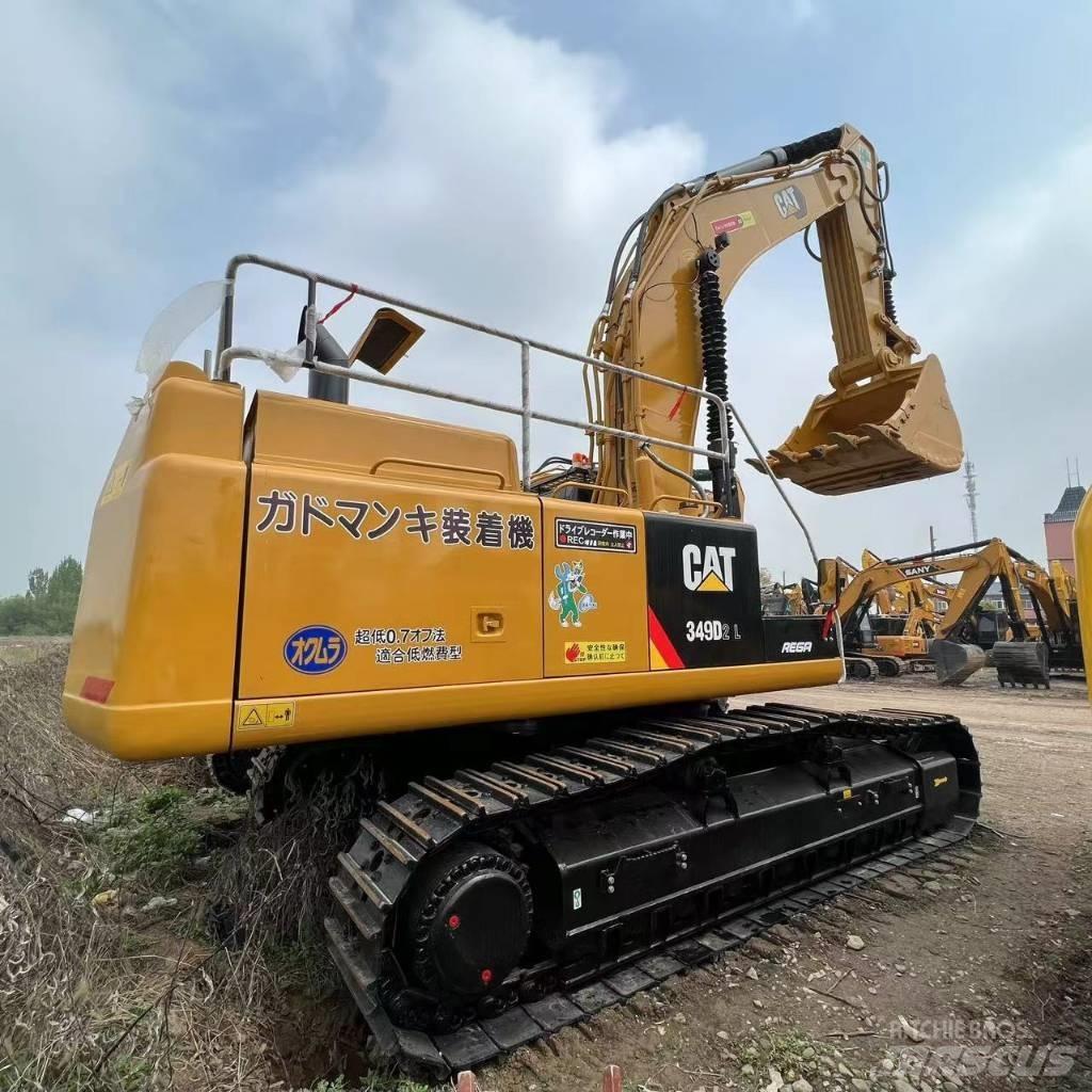 CAT 349 Gravemaskiner på larvebånd