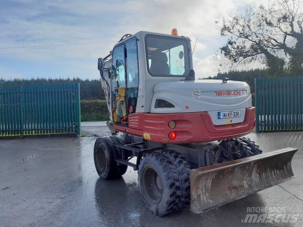 Takeuchi TB 295 W Gravemaskiner på hjul