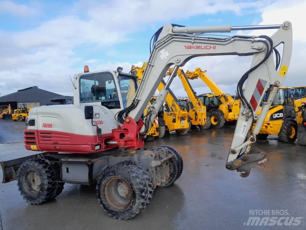 Takeuchi TB 295 W Gravemaskiner på hjul